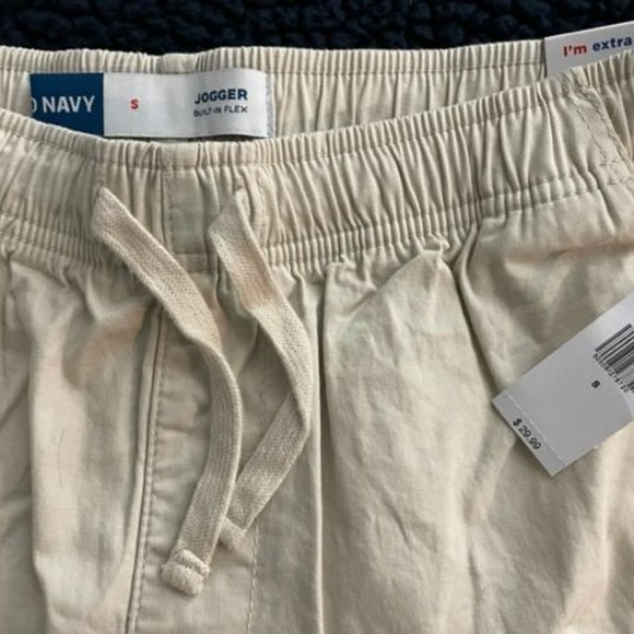 NWT men's khaki short - Picture 3 of 4